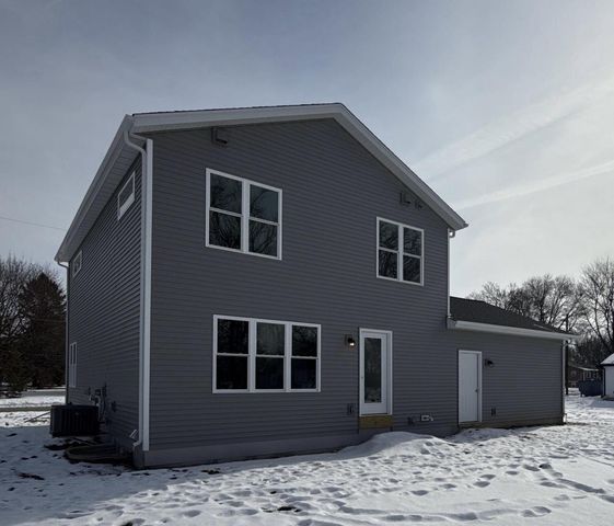 612 Maple STREET, Fort Atkinson, WI 53538