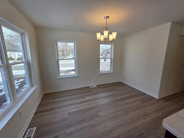 612 Maple STREET, Fort Atkinson, WI 53538