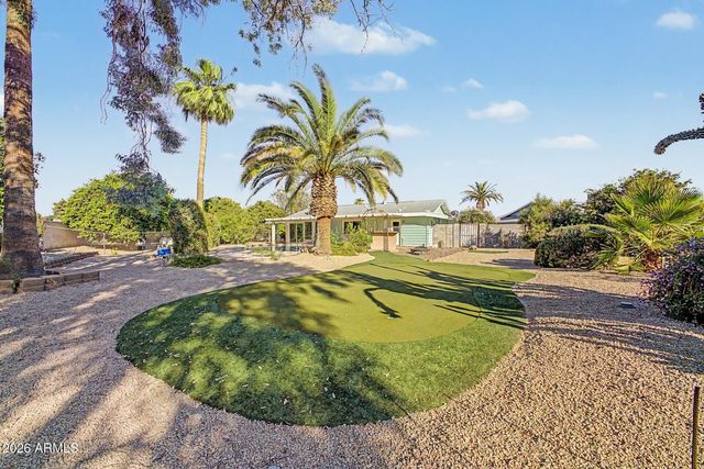 18420 N 94TH Avenue, Sun City, AZ 85373