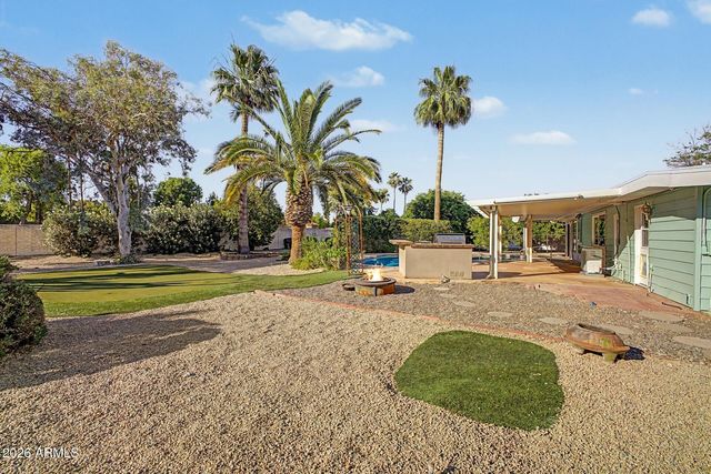 18420 N 94TH Avenue, Sun City, AZ 85373