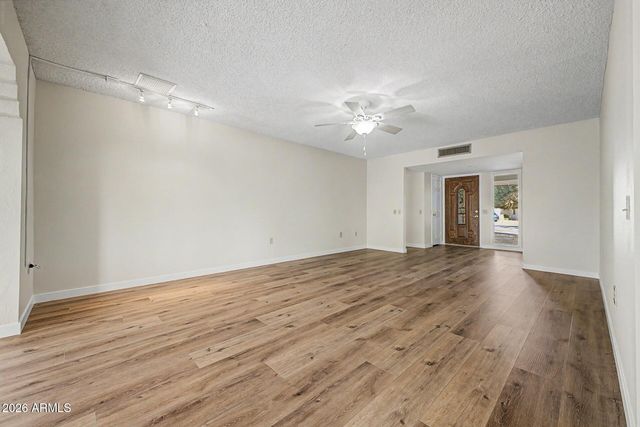 18420 N 94TH Avenue, Sun City, AZ 85373