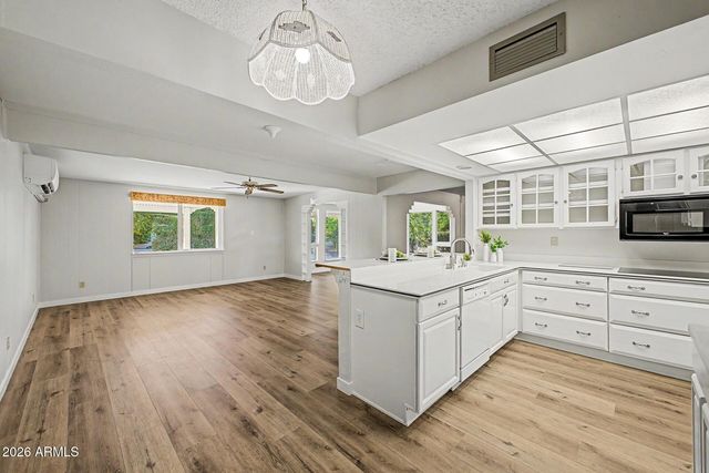 18420 N 94TH Avenue, Sun City, AZ 85373