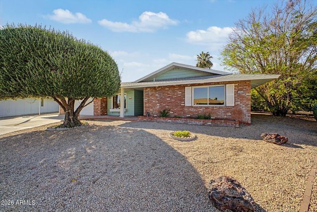 18420 N 94TH Avenue, Sun City, AZ 85373