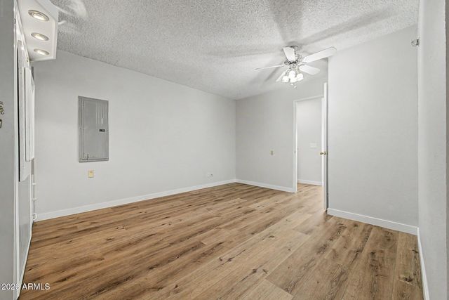 18420 N 94TH Avenue, Sun City, AZ 85373