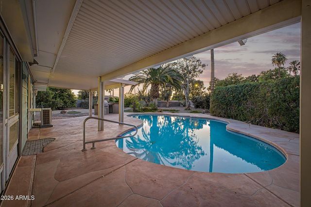 18420 N 94TH Avenue, Sun City, AZ 85373