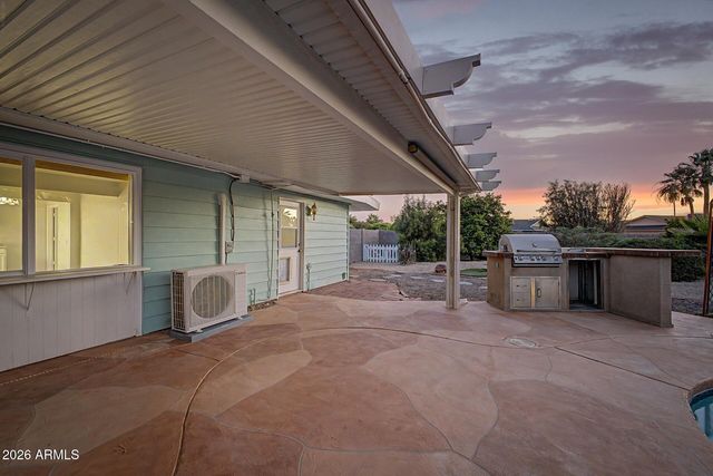 18420 N 94TH Avenue, Sun City, AZ 85373