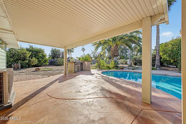 18420 N 94TH Avenue, Sun City, AZ 85373