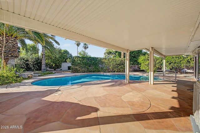 18420 N 94TH Avenue, Sun City, AZ 85373