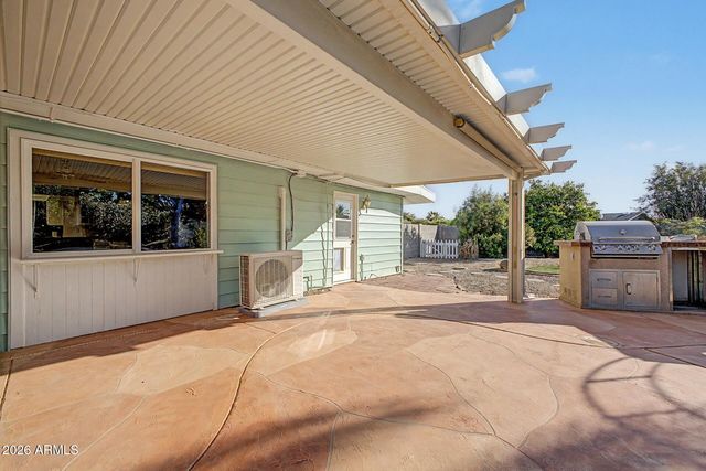 18420 N 94TH Avenue, Sun City, AZ 85373