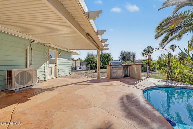 18420 N 94TH Avenue, Sun City, AZ 85373