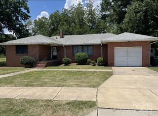 102 Stewart Street NW, Concord, NC 28027