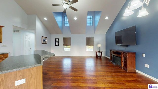 35 Majestic Way, Cecilia, KY 42724