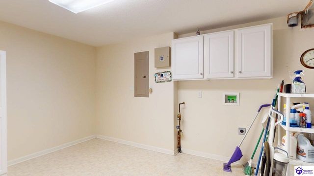 35 Majestic Way, Cecilia, KY 42724