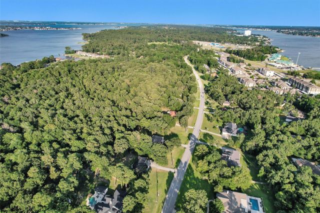11357 Grand Harbor Boulevard, Montgomery, TX 77356