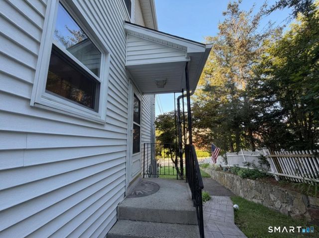 50 Lincoln Avenue 1 A Front, Danbury, CT 06810