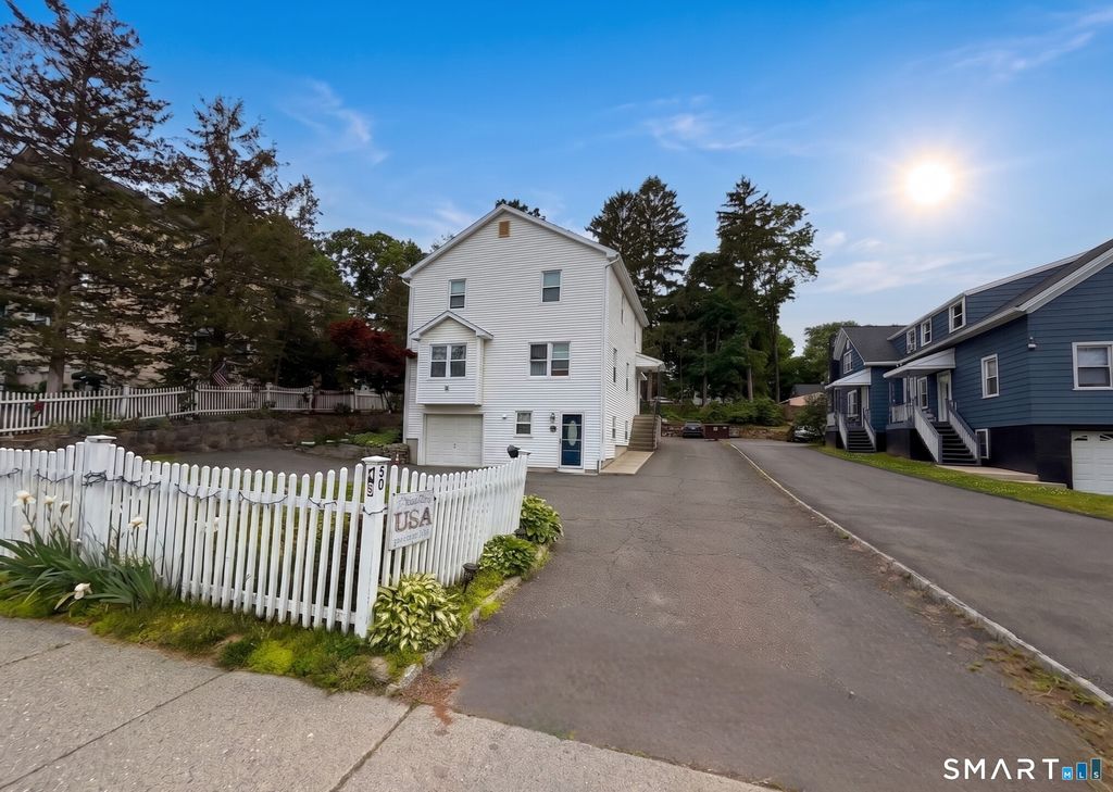 50 Lincoln Avenue 1 A Front, Danbury, CT 06810
