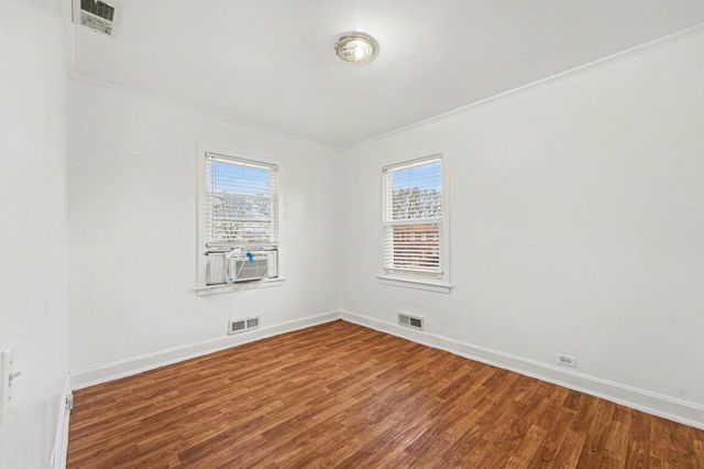 4142 Dearborn Street, East Chicago, IN 46312