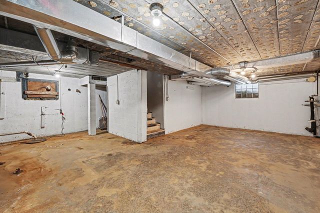 4142 Dearborn Street, East Chicago, IN 46312