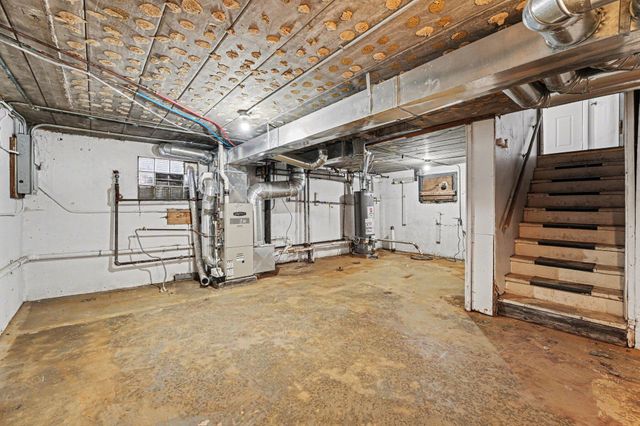 4142 Dearborn Street, East Chicago, IN 46312