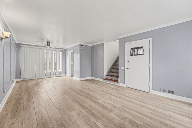 4142 Dearborn Street, East Chicago, IN 46312