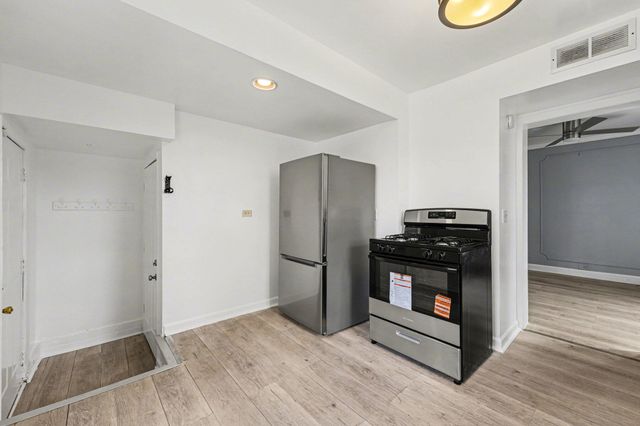 4142 Dearborn Street, East Chicago, IN 46312