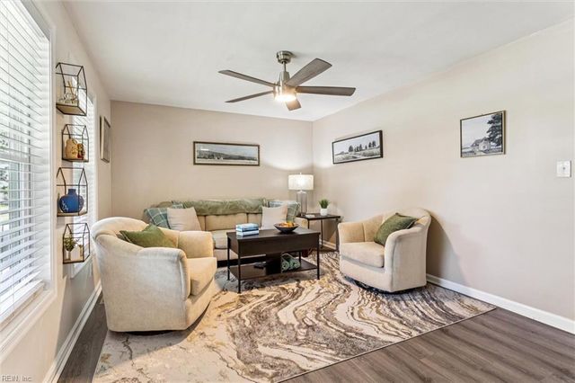 5112 Booker ST, Chesapeake, VA 23320