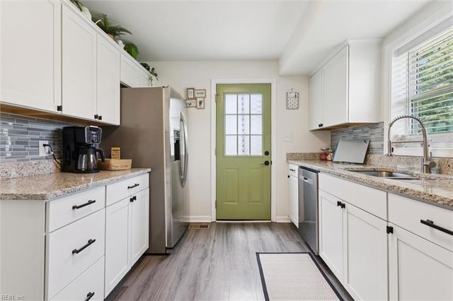 5112 Booker ST, Chesapeake, VA 23320