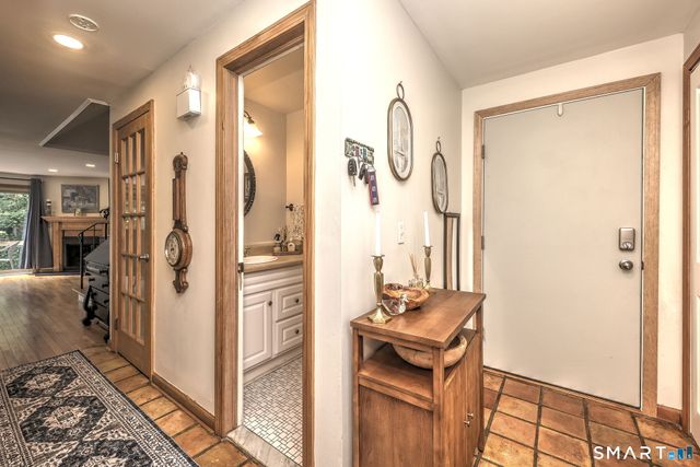 60 Engine House Road C, Stratford, CT 06614