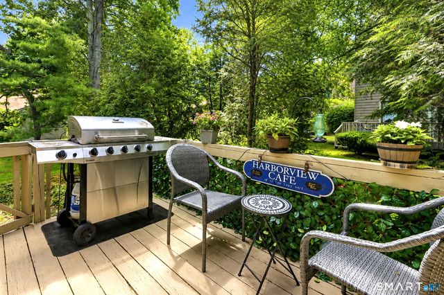 60 Engine House Road C, Stratford, CT 06614