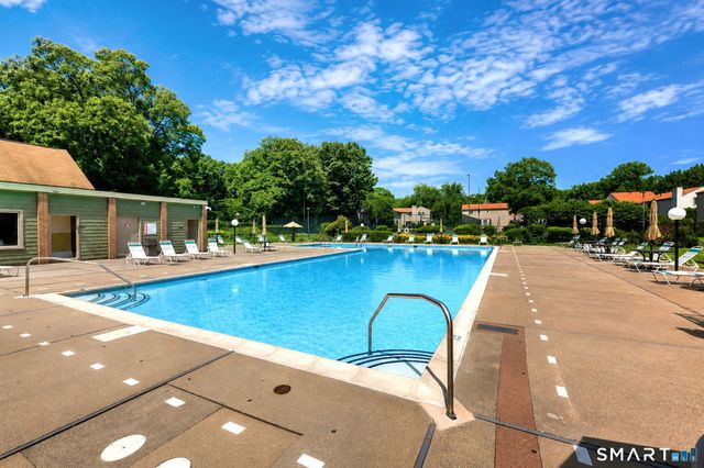 60 Engine House Road C, Stratford, CT 06614