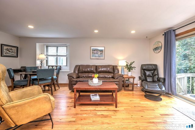 60 Engine House Road C, Stratford, CT 06614