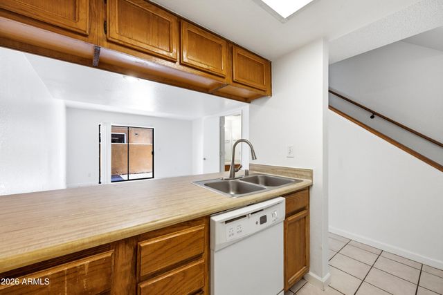 12231 N 21st Avenue 3, Phoenix, AZ 85029