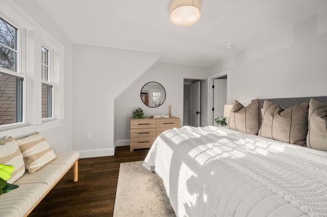 209 High St, Brookline, MA 02445