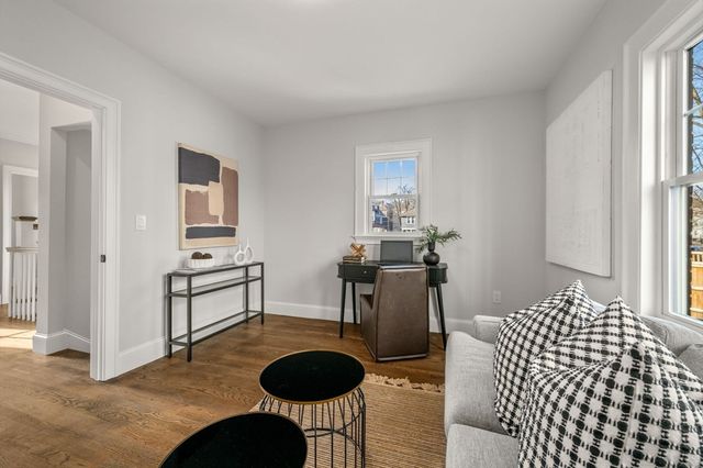 209 High St, Brookline, MA 02445