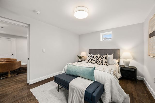 209 High St, Brookline, MA 02445