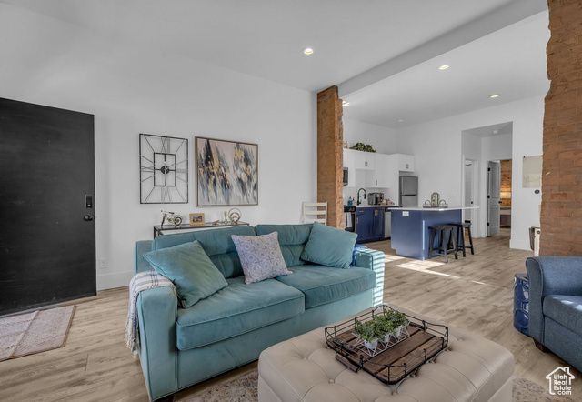 235 W 400 N, Salt Lake City, UT 84103