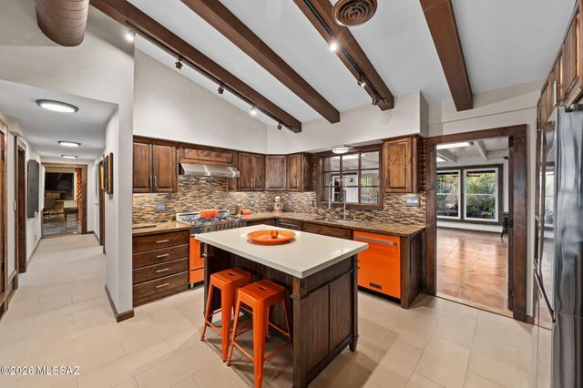 4525 N Camino Escuela, Tucson, AZ 85718