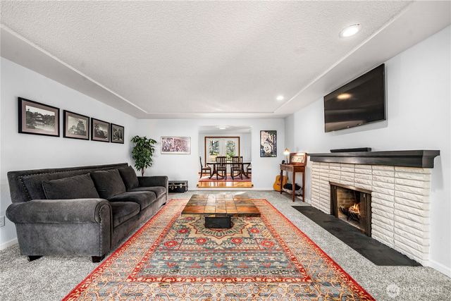 8610 Zircon Drive SW, Lakewood, WA 98498