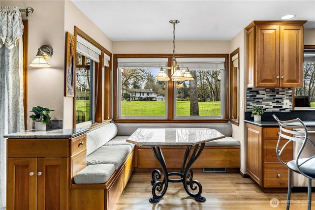 8610 Zircon Drive SW, Lakewood, WA 98498