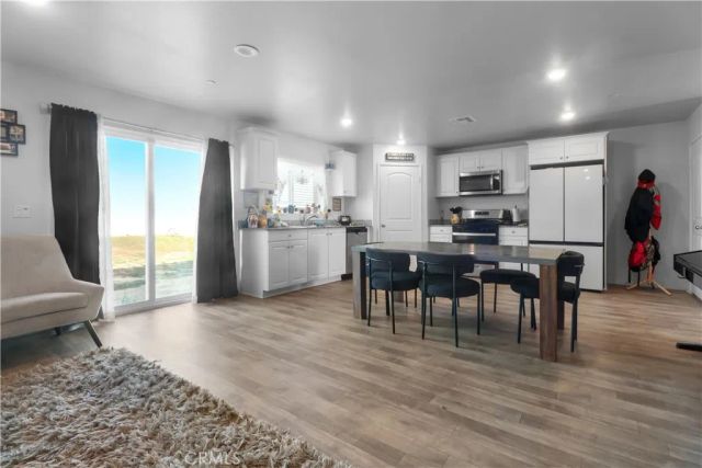 10292 Vanessa Court, Adelanto, CA 92301