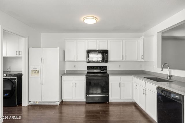 1419 N THUNDERBIRD Avenue, Gilbert, AZ 85234