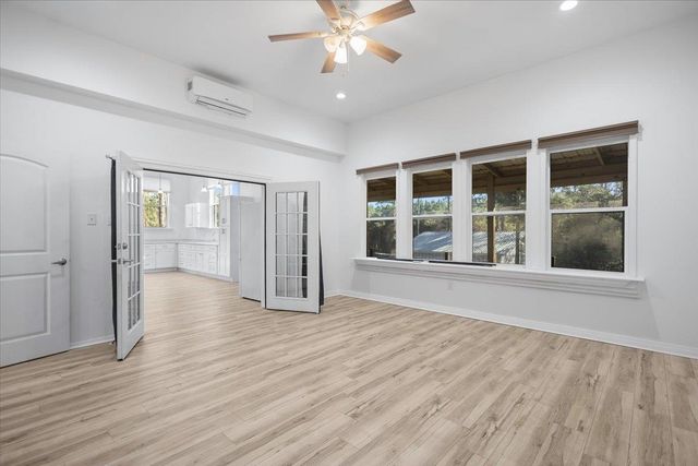 6990 Pin Oak, Big Sandy, TX 75755