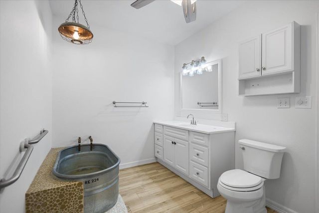 6990 Pin Oak, Big Sandy, TX 75755