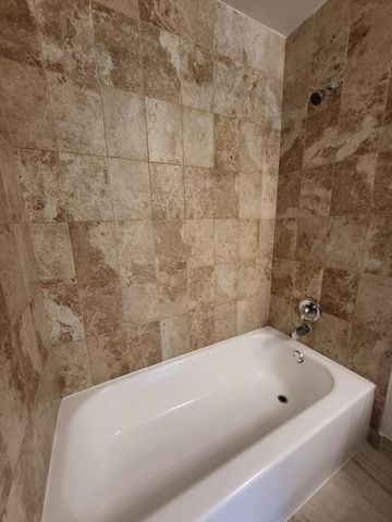 4581 W Mcnab Road 33, Pompano Beach, FL 33069