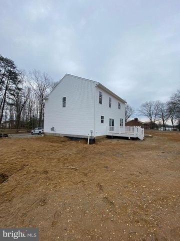 31 BLUE STONE DR, Fredericksburg, VA 22405