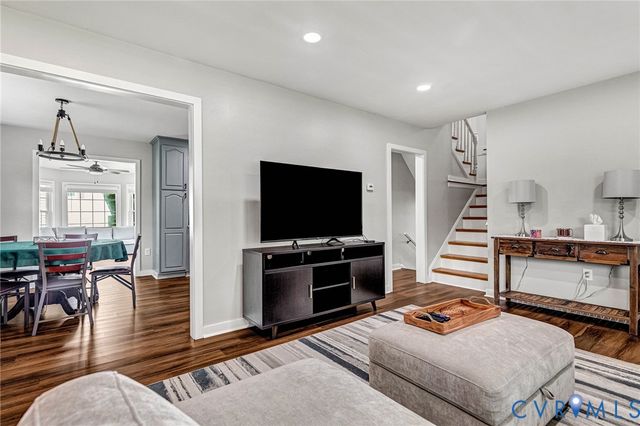 8318 Lydell Dr, Henrico, VA 23228