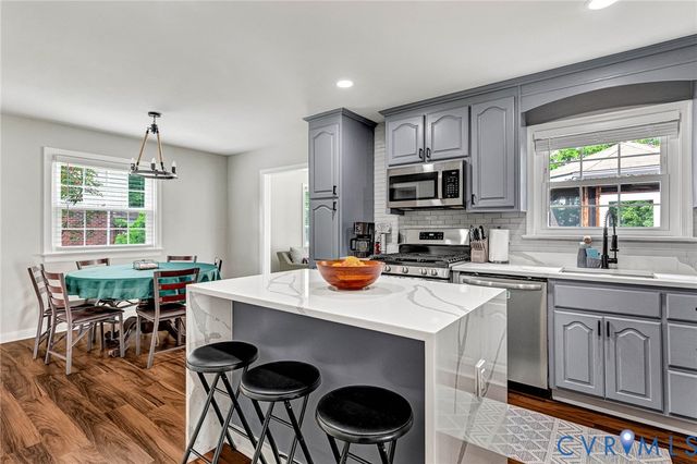 8318 Lydell Dr, Henrico, VA 23228