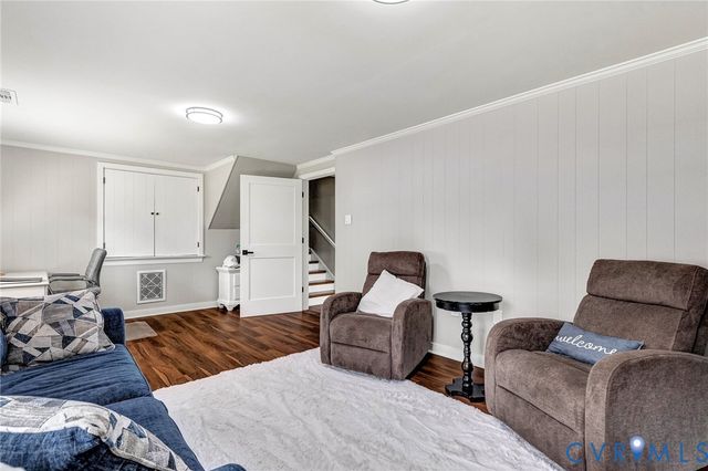 8318 Lydell Dr, Henrico, VA 23228