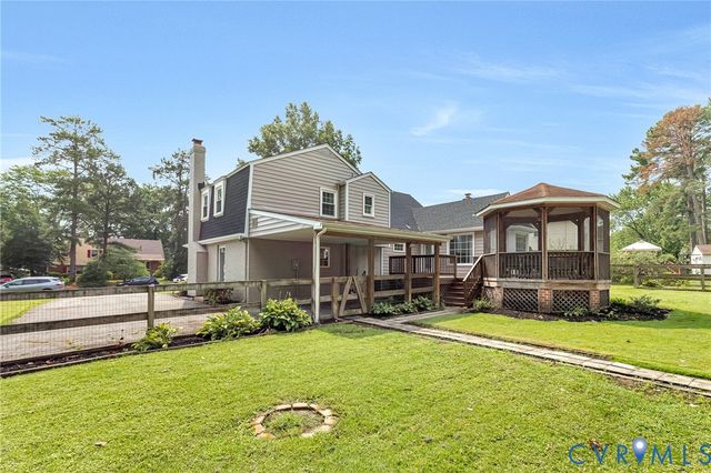 8318 Lydell Dr, Henrico, VA 23228