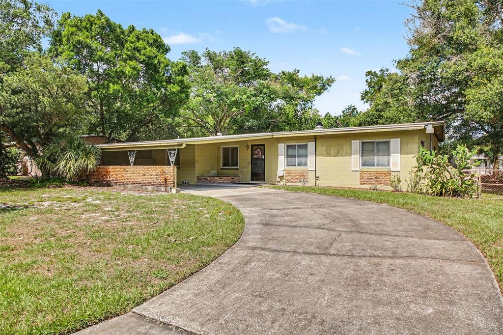 107 FAIRLANE CIRCLE, Sanford, FL 32773